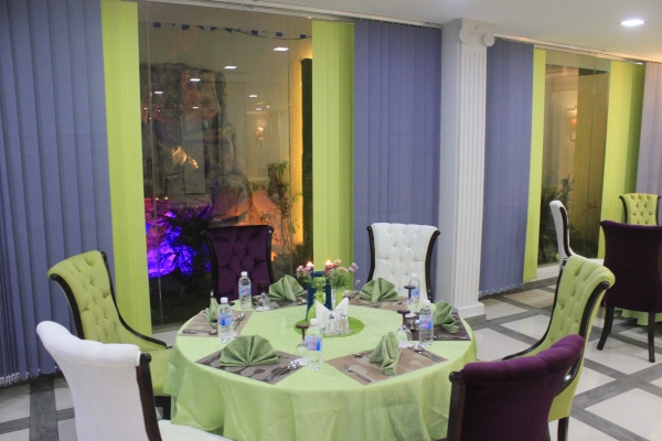 Meral Crown Hotel (Riad)